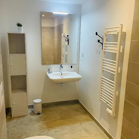 Opale Plein Sud アパート サルラ・ラ・カネダ