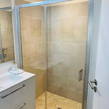 Opale Plein Sud * サルラ・ラ・カネダ