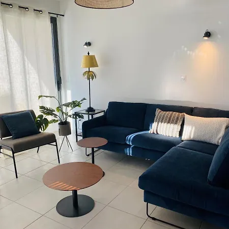 Opale Plein Sud アパート サルラ・ラ・カネダ